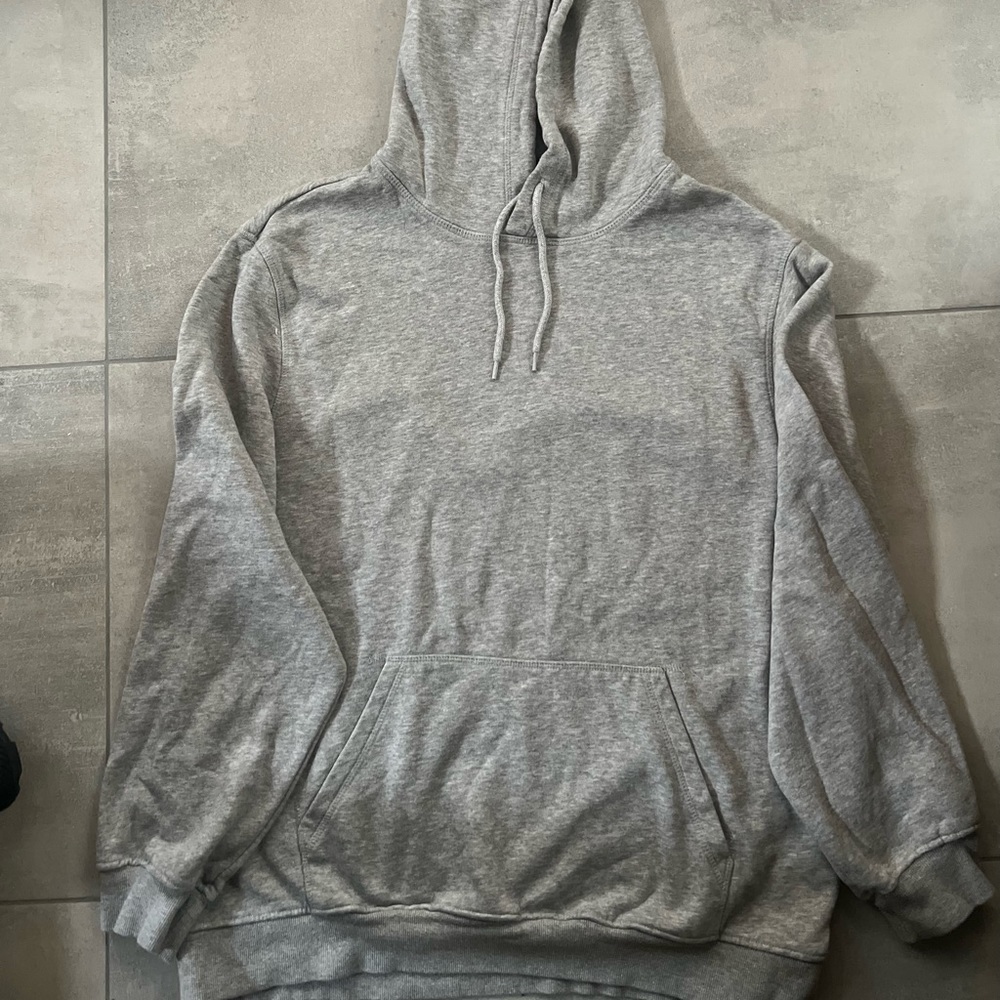 Men’s Large Gray Hoodie Sweater